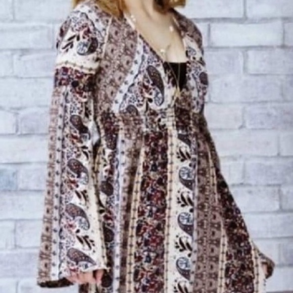 ❌DONATED❌Brown Paisley Stripe Floral Print Boho Midi Dress - Picture 4 of 9